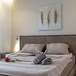 Villa H *